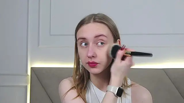 Snapshot of RachaelCute chatting on 11-19-25, 04:34 RachaelCute online show from 11-19-25, 04:34