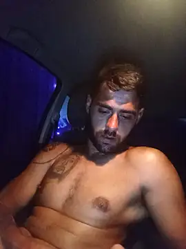 Snapshot of willgol1999 chatting on 01-07-26, 10:56 willgol1999 online show from 01-07-26, 10:56