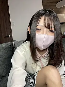 Snapshot of amu_nyan_cute chatting on 11-22-25, 04:33 amu nyan cute online show from 11-22-25, 04:33