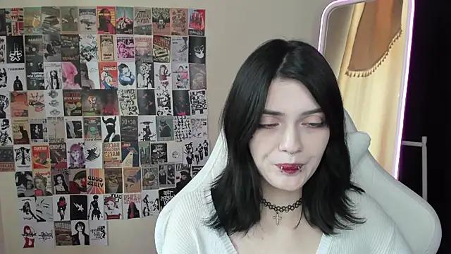 EmmaDarkk online show from 11-15-25, 07:38