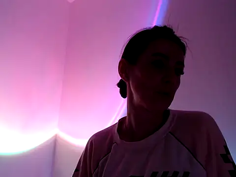 Snapshot of MissyDior8 chatting on 11-21-25, 03:16 MissyDior8 online show from 11-21-25, 03:16