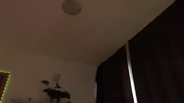 Snapshot of MissyDior8 chatting on 12-05-25, 05:49 MissyDior8 online show from 12-05-25, 05:49