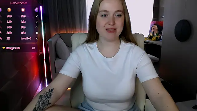 Snapshot of Kate_Moan chatting on 05-10-26, 05:12 Kate Moan online show from 05-10-26, 05:12