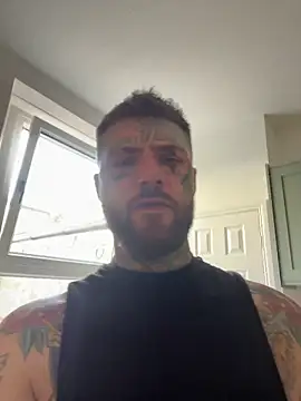 Snapshot of magicmichaell chatting on 04-30-26, 02:45 magicmichaell online show from 04-30-26, 02:45