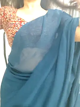 Snapshot of Rani__telugu chatting on 11-26-25, 10:11 Rani telugu online show from 11-26-25, 10:11