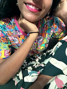 Snapshot of Rani__telugu chatting on 02-26-26, 05:56 Rani telugu online show from 02-26-26, 05:56