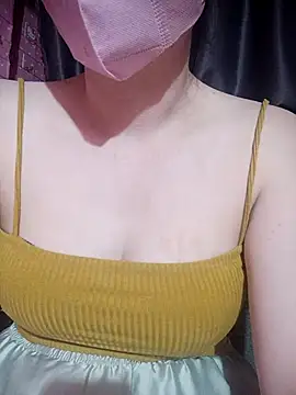 Snapshot of MiHeni chatting on 12-22-25, 07:05 MiHeni online show from 12-22-25, 07:05