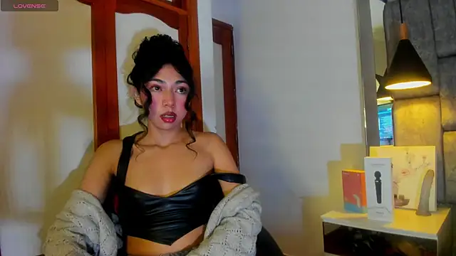 Emmaskinny online show from 11-29-25, 05:10