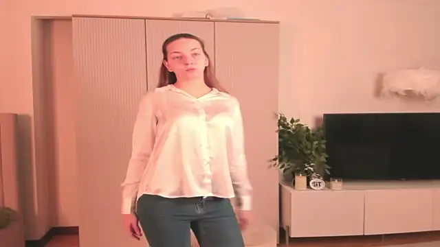 Snapshot of MerrileeFondren chatting on 11-21-25, 07:29 MerrileeFondren online show from 11-21-25, 07:29