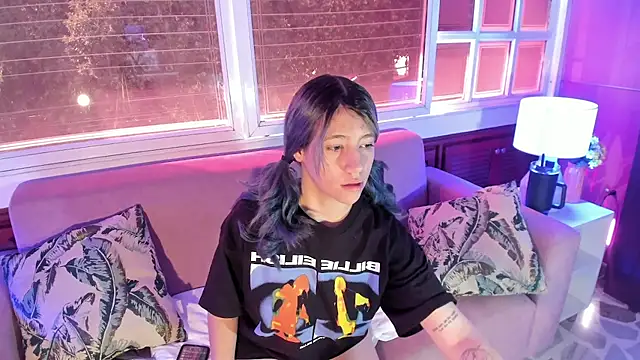 ReiAyanamy online show from 12-15-25, 07:40