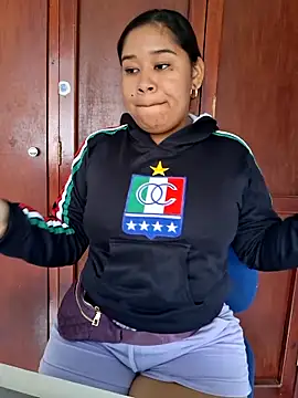 Sarahy- online show from 01-05-26, 05:27