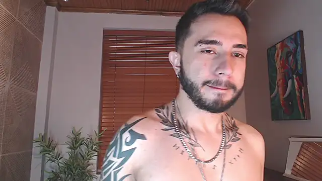 Snapshot of dave_wolff chatting on 11-24-25, 12:27 dave wolff online show from 11-24-25, 12:27