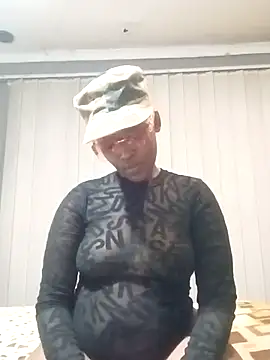 CurvyBabe36 online show from 04-12-26, 08:25