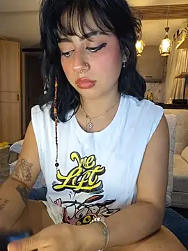 Sarah Lark- online show from 07-31-26, 11:48