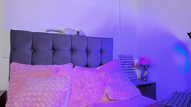 hazz smith online show from 11-18-25, 01:00