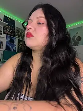 Snapshot of Just_danna chatting on 05-25-26, 04:07 Just danna online show from 05-25-26, 04:07