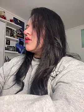 Snapshot of Just_danna chatting on 06-01-26, 04:36 Just danna online show from 06-01-26, 04:36