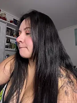 Snapshot of Just_danna chatting on 06-06-26, 05:34 Just danna online show from 06-06-26, 05:34