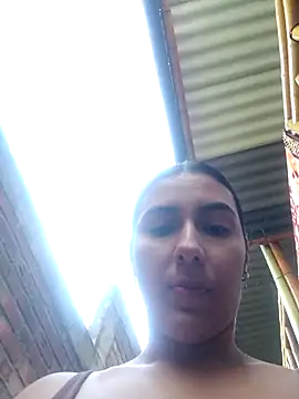 Snapshot of ViolettaWalton1 chatting on 02-17-26, 01:40 ViolettaWalton1 online show from 02-17-26, 01:40