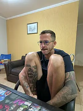 Snapshot of Lucasjandre chatting on 07-26-26, 12:34 Lucasjandre online show from 07-26-26, 12:34
