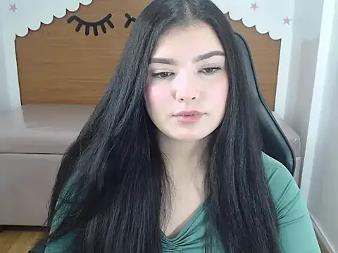 sarah rouse t  online show from 11-11-25, 03:23