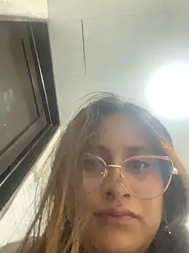 Snapshot of amatista_katzenn chatting on 03-01-26, 01:07 amatista katzenn online show from 03-01-26, 01:07