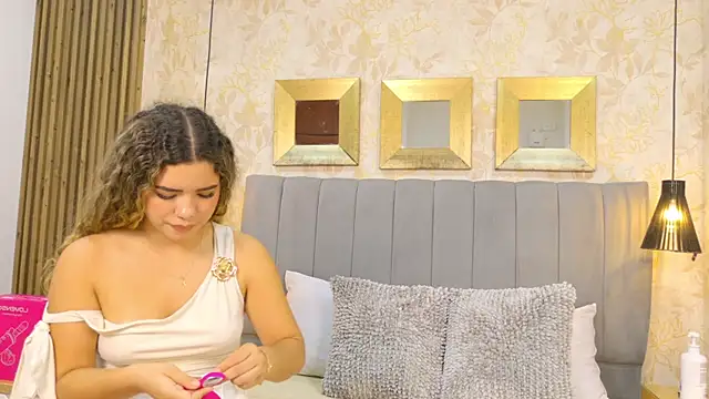 Snapshot of Anastasia_gb chatting on 05-15-26, 12:12 Anastasia gb online show from 05-15-26, 12:12