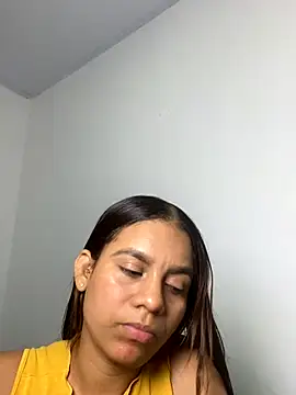 Snapshot of lineichun1708 chatting on 12-03-25, 02:08 lineichun1708 online show from 12-03-25, 02:08