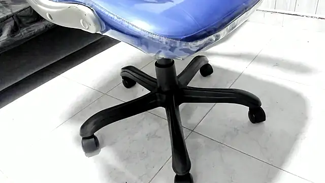 Snapshot of mike_aly chatting on 01-09-26, 01:25 mike aly online show from 01-09-26, 01:25