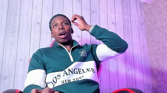 Snapshot of mike_aly chatting on 01-11-26, 01:49 mike aly online show from 01-11-26, 01:49