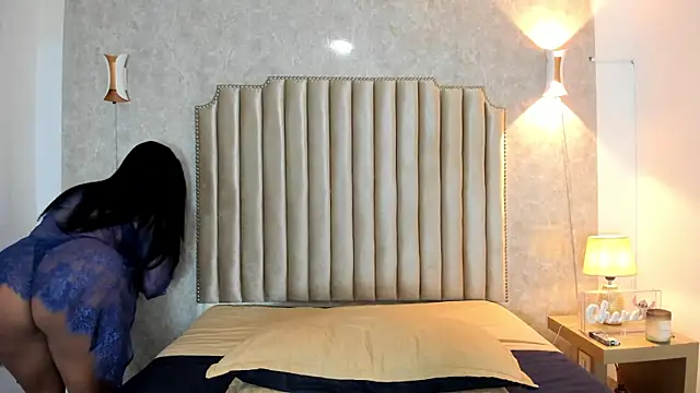 ArissDeLuna online show from 11-28-25, 12:46