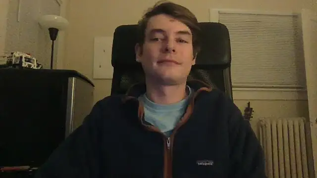 Snapshot of jw25055 chatting on 11-15-25, 06:44 jw25055 online show from 11-15-25, 06:44