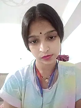 Mohnicute online show from 05-11-26, 01:00