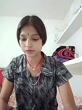 Mohnicute online show from 05-16-26, 09:17
