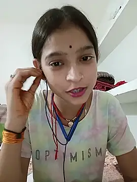 Mohnicute online show from 06-04-26, 08:37