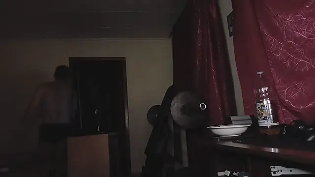 Snapshot of 333Alone_in_theDark777 chatting on 11-22-25, 04:00 333Alone in theDark777 online show from 11-22-25, 04:00