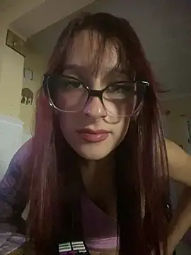 Snapshot of Taurina0105 chatting on 04-23-26, 06:25 Taurina0105 online show from 04-23-26, 06:25