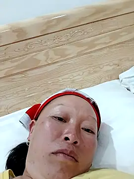 girl-hot2x online show from 04-07-26, 01:22