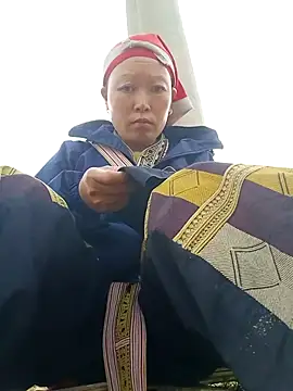 girl-hot2x online show from 04-20-26, 02:14