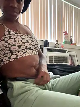 Hefnerbabyy online show from 11-21-25, 03:00