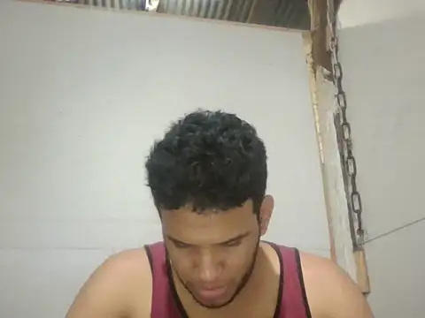 Snapshot of josecamsex27 chatting on 12-21-25, 03:02 josecamsex27 online show from 12-21-25, 03:02