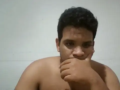 Snapshot of josecamsex27 chatting on 01-08-26, 02:36 josecamsex27 online show from 01-08-26, 02:36