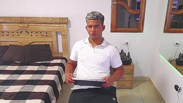 mathews    online show from 12-05-25, 05:38