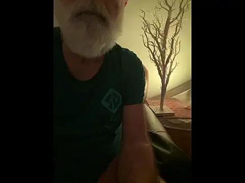 LeatherSdaddy online show from 01-13-26, 07:46