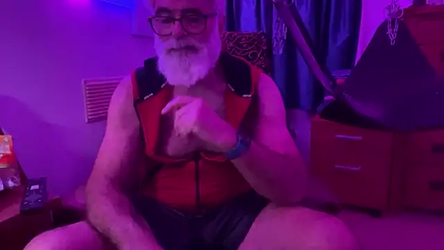 LeatherSdaddy online show from 06-01-26, 08:43