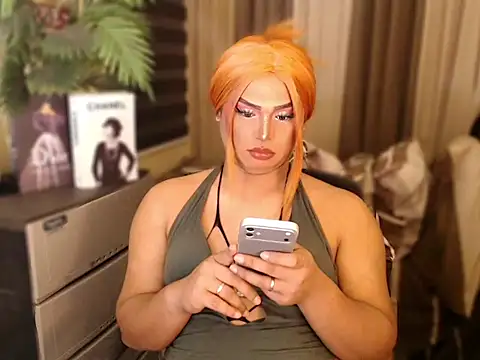 Snapshot of UrGoddess_Sofia chatting on 02-11-26, 06:57 UrGoddess Sofia online show from 02-11-26, 06:57