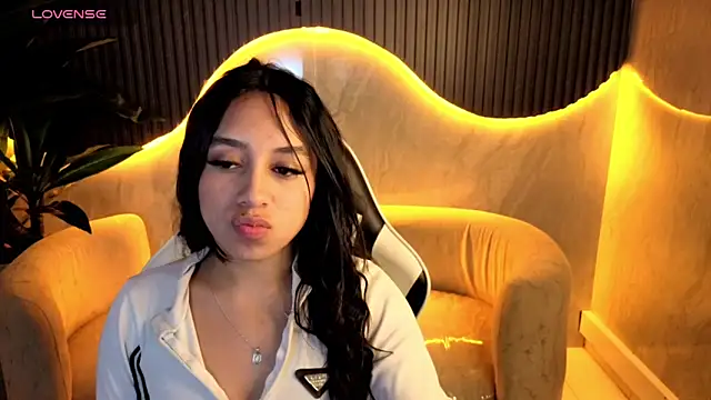 Juliana Tx online show from 02-25-26, 12:48