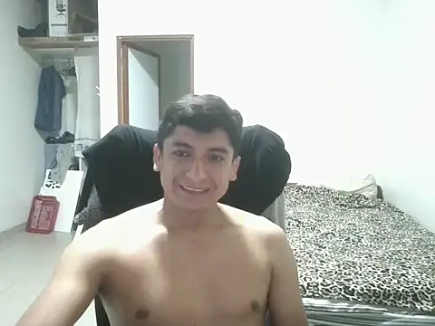 Snapshot of romdem chatting on 11-18-25, 12:49 romdem online show from 11-18-25, 12:49