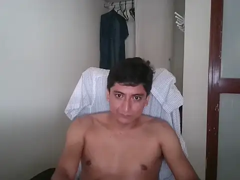 Snapshot of romdem chatting on 11-25-25, 05:02 romdem online show from 11-25-25, 05:02