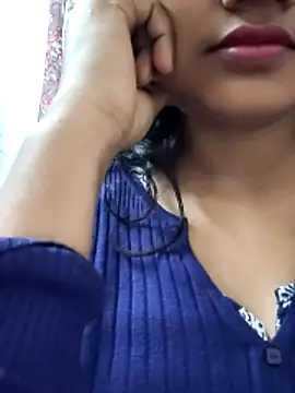 Snapshot of Hot-ruma chatting on 11-23-25, 11:54 Hot-ruma online show from 11-23-25, 11:54